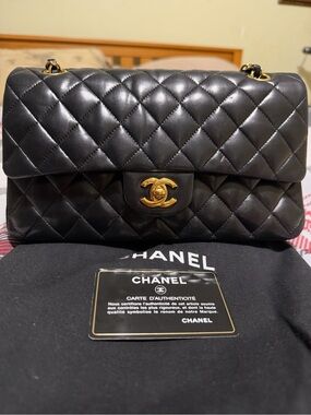 CHANEL Black Flap Bag Lambskin Quilted Shoulder Bag with Gold Hardware